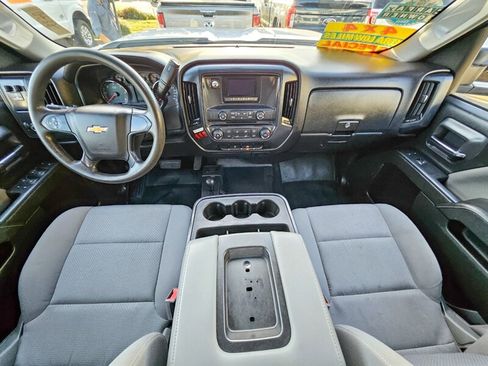 Used 2015 Chevrolet Silverado 2500 W/T image 20