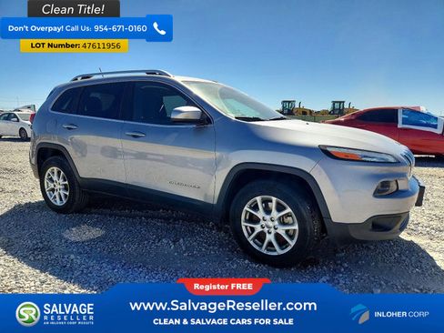 Used 2015 Jeep Cherokee Latitude w/ Cold Weather Group image 5