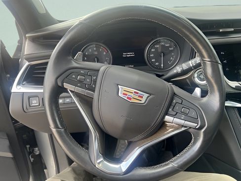 Used 2024 Cadillac XT6 Sport w/ Platinum Package AWD/4WD image 12
