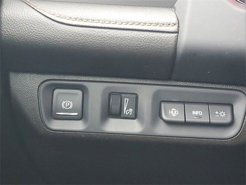 Used 2023 GMC Acadia AT4 w/ Technology Package image 20