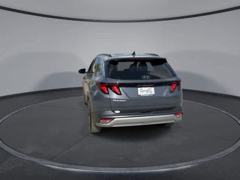 Used 2025 Hyundai Tucson SEL FWD image 7