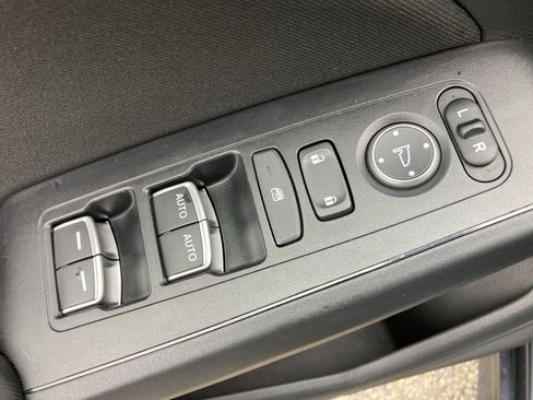 Used 2022 Honda Civic EX image 15