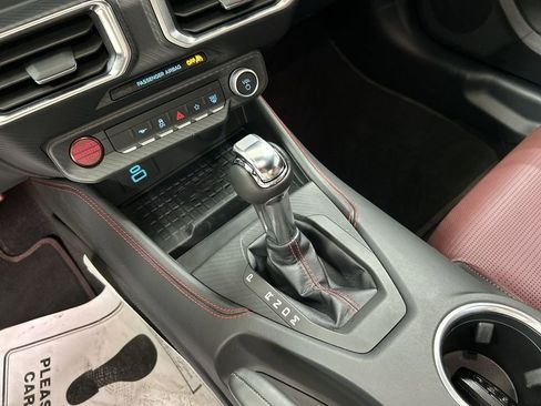 Used 2024 Ford Mustang GT Premium w/ GT Performance Package RWD image 18