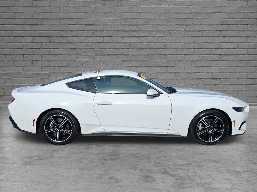 Used 2025 Ford Mustang Premium RWD image 11