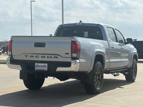 Used 2023 Toyota Tacoma SR5 RWD image 9