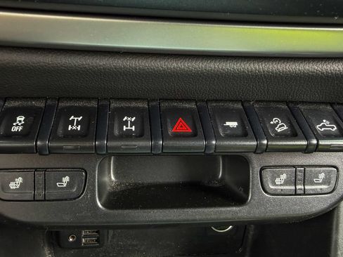 Used 2020 Chevrolet Colorado ZR2 AWD/4WD image 13