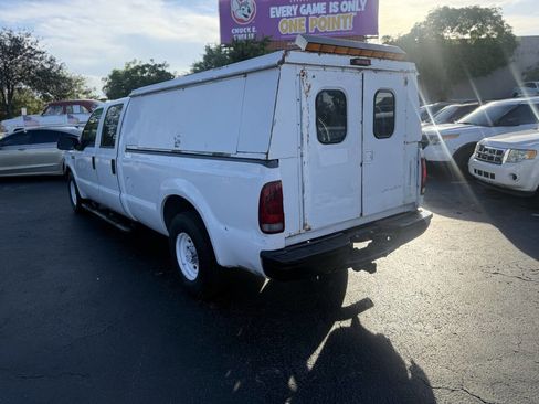 Used 2001 Ford F350 XL image 4