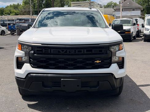 Used 2023 Chevrolet Silverado 1500 W/T RWD image 2