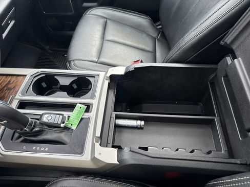 Used 2020 Ford F150 Lariat w/ Equipment Group 502A Luxury image 20