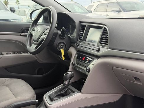 Used 2018 Hyundai Elantra SEL image 30