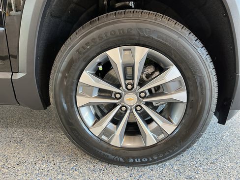 New 2026 Chevrolet Equinox LT FWD image 30