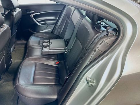 Used 2017 Buick Regal Sport Touring image 14