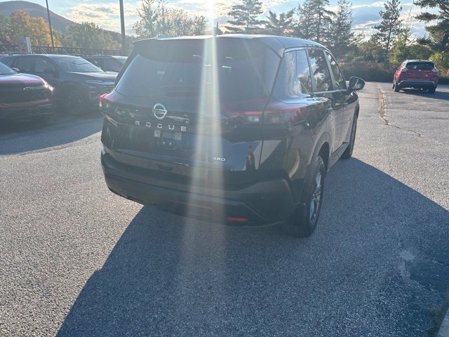 Used 2021 Nissan Rogue S AWD/4WD image 26