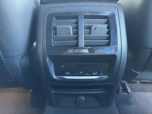 Used 2018 BMW X3 xDrive30i w/ Convenience Package image 16