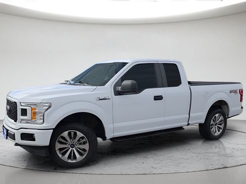 Used 2018 Ford F150 XL w/ Equipment Group 101A Mid AWD/4WD image 12