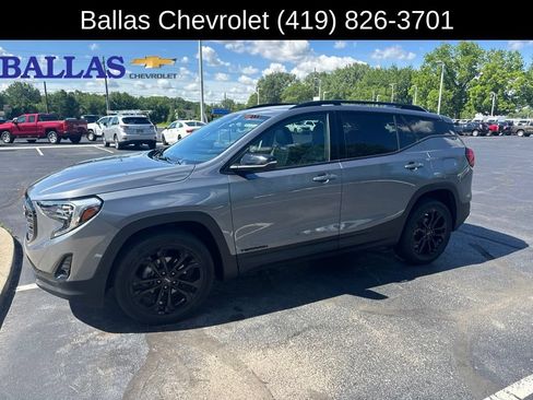 Used 2021 GMC Terrain SLT w/ Elevation Edition AWD/4WD image 1