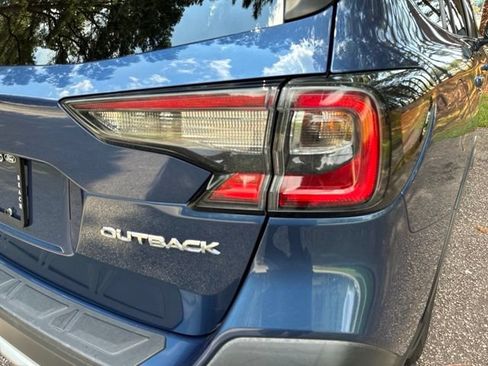 Used 2020 Subaru Outback Limited w/ Popular Package #2 AWD/4WD image 14