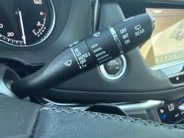 Certified 2024 Cadillac XT5 Premium Luxury AWD/4WD image 74