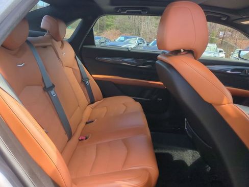 Used 2018 Cadillac CT6 Luxury image 28