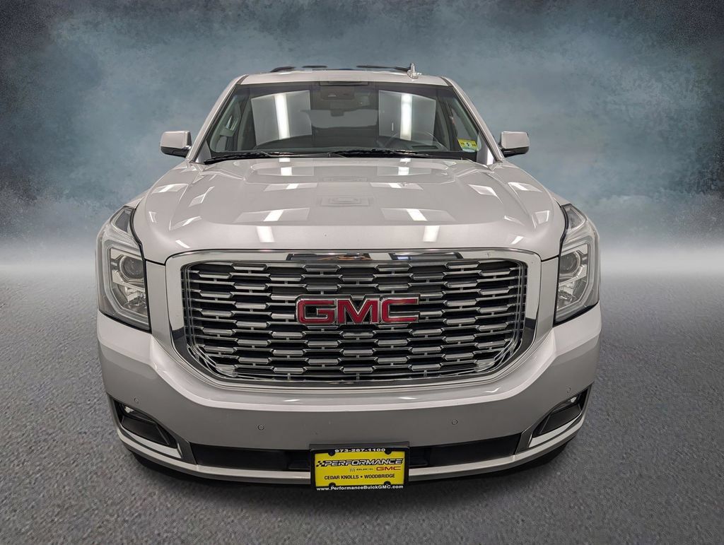 Used 2019 GMC Yukon Denali AWD/4WD image 2
