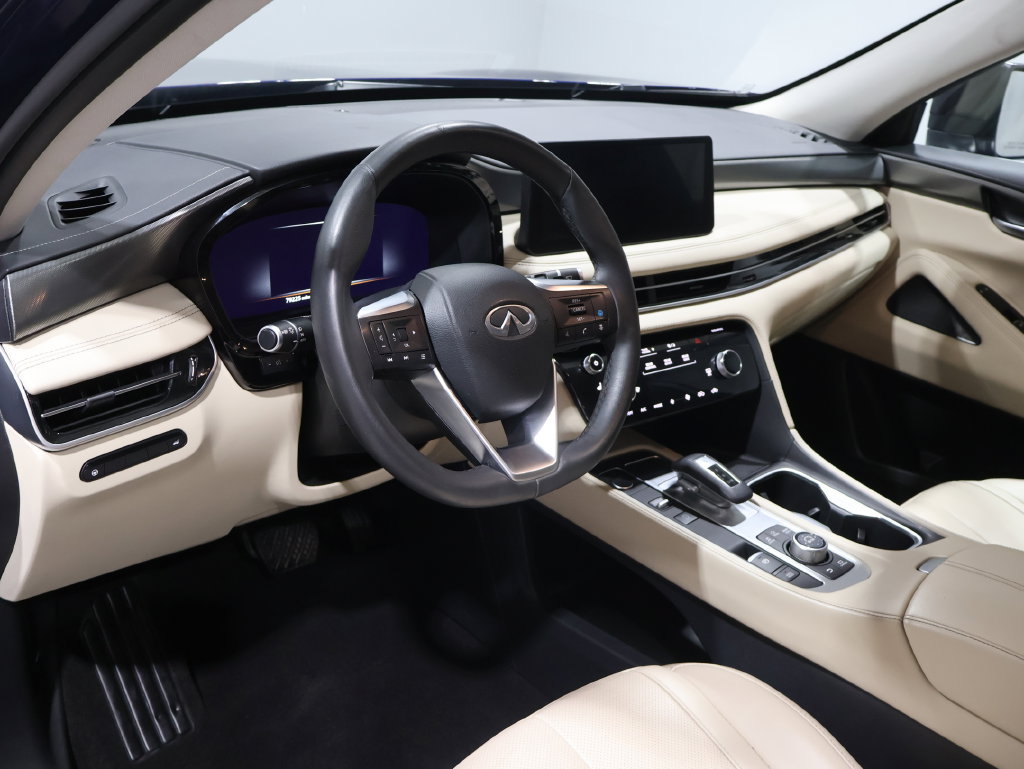 Used 2023 INFINITI QX60 Luxe AWD/4WD image 21
