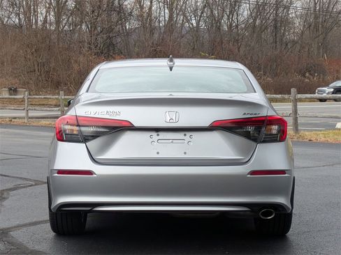 Used 2024 Honda Civic Sport image 5