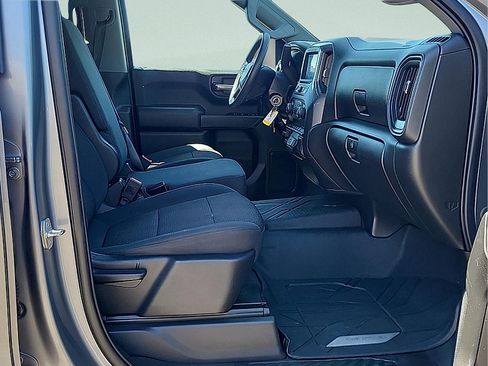 Used 2021 Chevrolet Silverado 1500 Custom Trail Boss AWD/4WD image 10