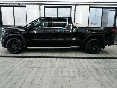 Used 2024 GMC Sierra 1500 Denali w/ Denali Reserve Package AWD/4WD image 4