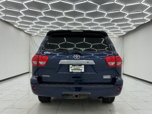 Used 2008 Toyota Sequoia Limited AWD/4WD image 10