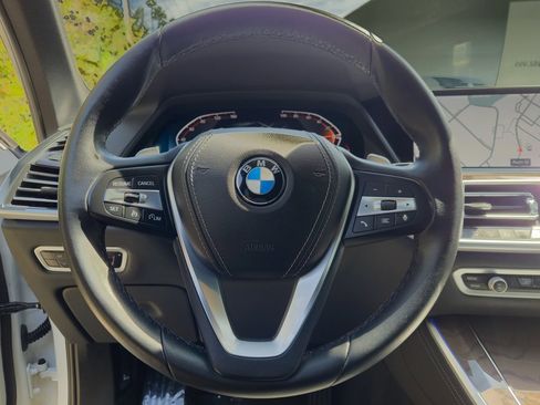 Used 2023 BMW X5 xDrive40i w/ Parking Assistance Package image 14