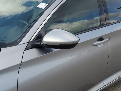 Used 2020 Honda Accord EX-L image 10