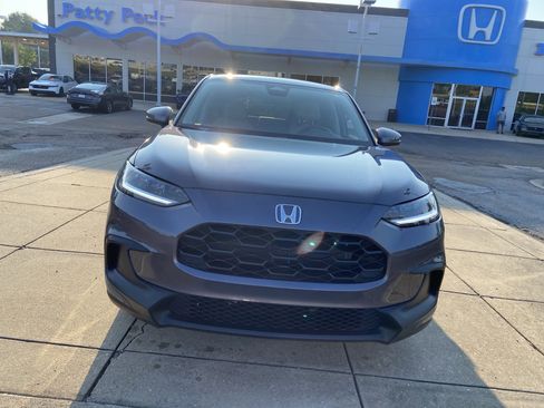 New 2026 Honda HR-V LX image 3