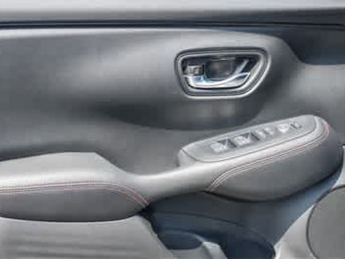 Certified 2026 Honda HR-V Sport image 17