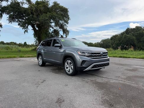 Used 2021 Volkswagen Atlas SE FWD image 7
