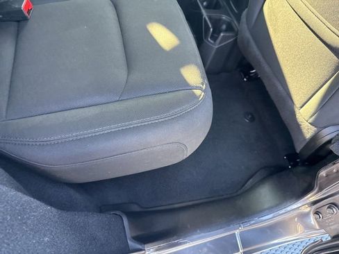 Used 2022 Jeep Wrangler Unlimited Sahara w/ Cold Weather Group image 31