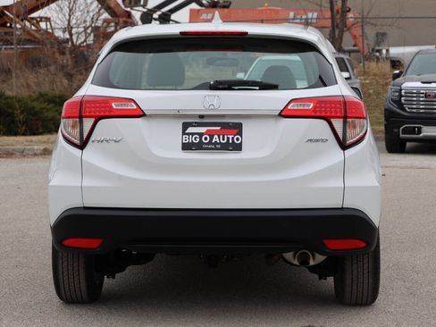 Used 2021 Honda HR-V LX image 10