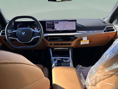 Used 2026 BMW 330i Sedan w/ Convenience Package image 8