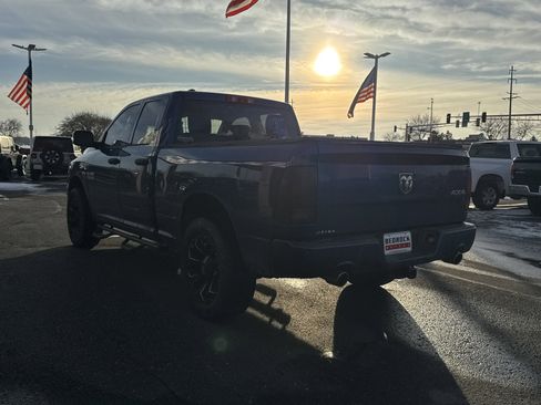 Used 2017 RAM 1500 Express w/ Express Value Package image 4