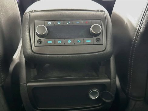 Used 2016 Chevrolet Traverse LT FWD image 29
