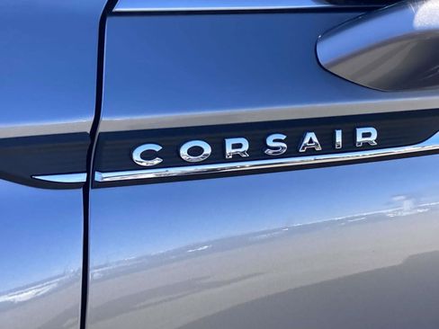 Used 2022 Lincoln Corsair Reserve w/ Elements Package image 13