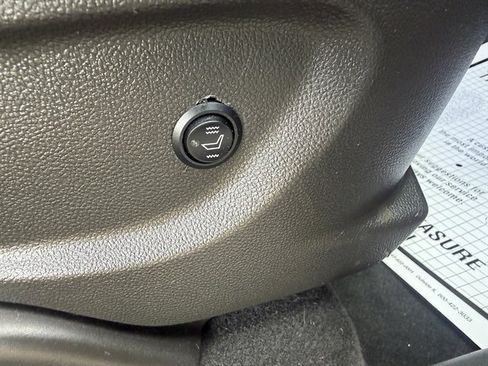 Used 2016 Buick Encore AWD image 38