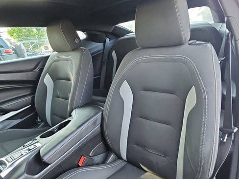Used 2020 Chevrolet Camaro LT RWD image 19