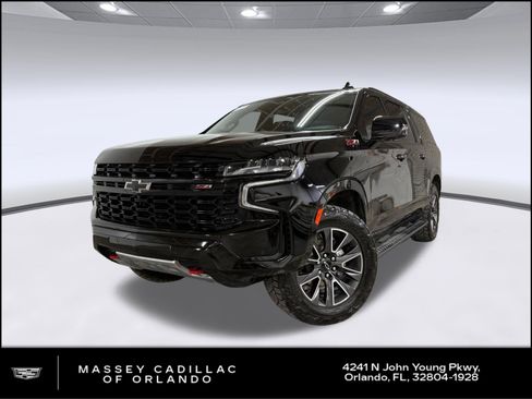 Used 2023 Chevrolet Suburban Z71 w/ Luxury Package AWD/4WD image 1