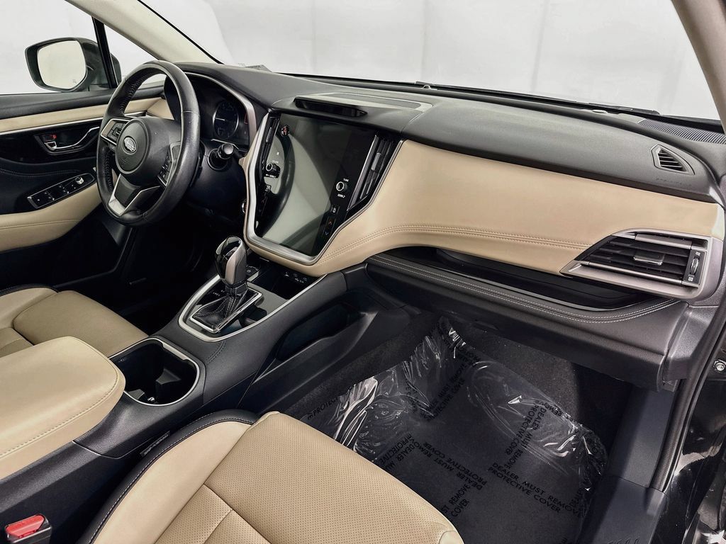 Used 2021 Subaru Outback Limited AWD/4WD image 38