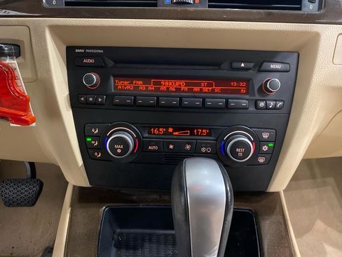 Used 2009 BMW 328i Sedan image 13