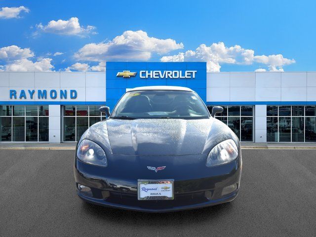 Used 2005 Chevrolet Corvette Convertible w/ Preferred Equipment Group RWD image 8