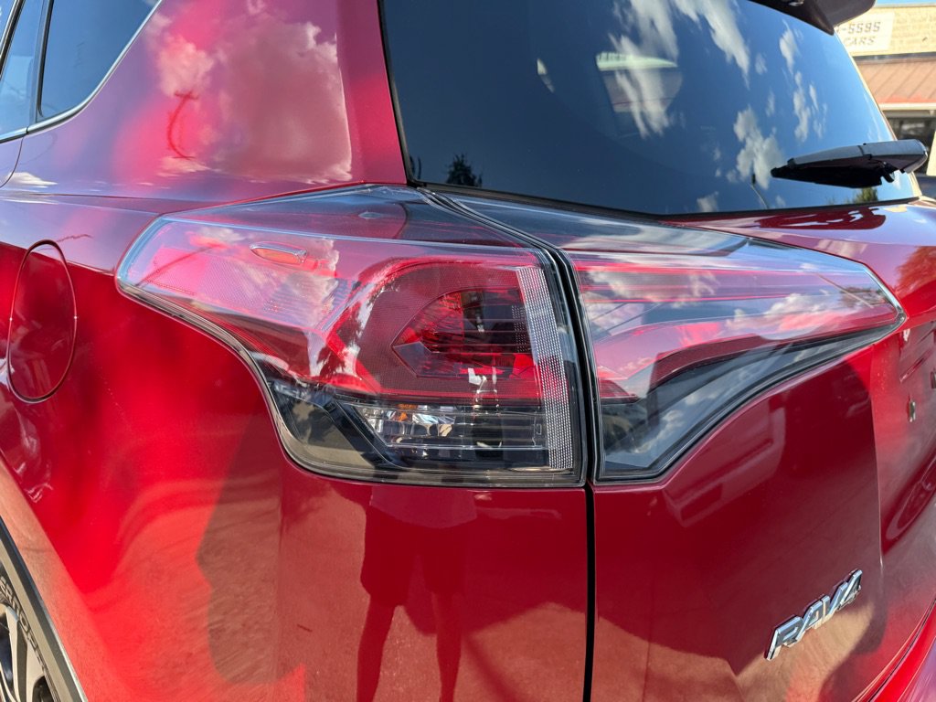 Used 2017 Toyota RAV4 LE w/ All Weather Liner Package FWD image 10