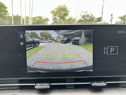 Used 2025 Hyundai Kona SEL FWD image 24