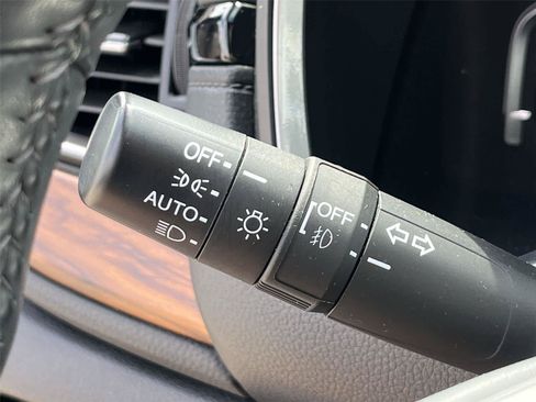 Used 2021 Honda CR-V Touring image 25