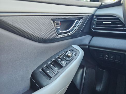 Used 2023 Subaru Outback Premium image 31